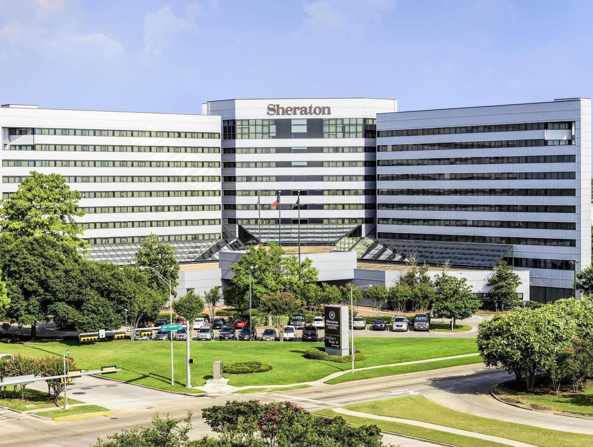 Отель Sheraton North Houston At George Bush Intercontinental Экстерьер фото